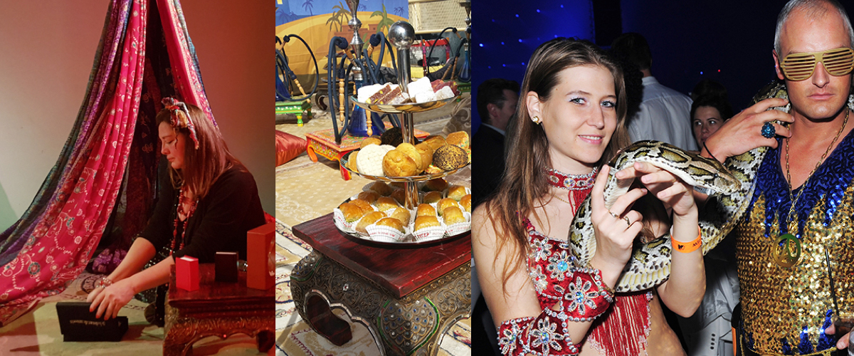 Publiek op de foto met de slang